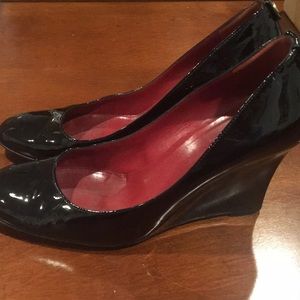 Black Gucci wedge heel